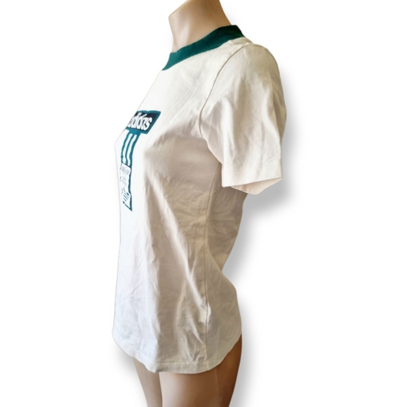 adidas Originals shortsleeve T-Shirt with Vintage Logo in off-white + green - Picture 7 of 11